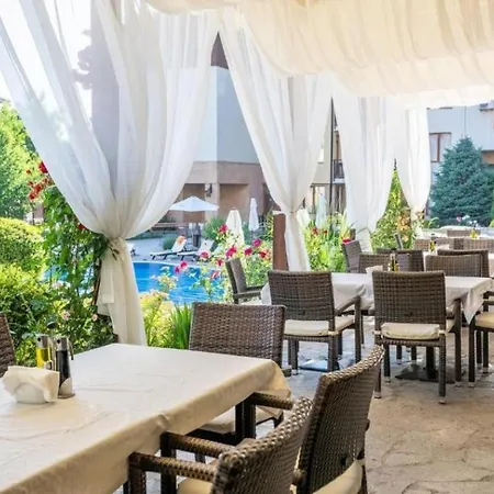 Apartment апартамент ния, райска градина / Garden Of Eden *