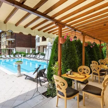 Apartment апартамент ния, райска градина / Garden Of Eden Sveti Vlas