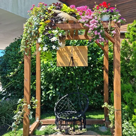 апартамент ния, райска градина / Garden Of Eden Sveti Vlas