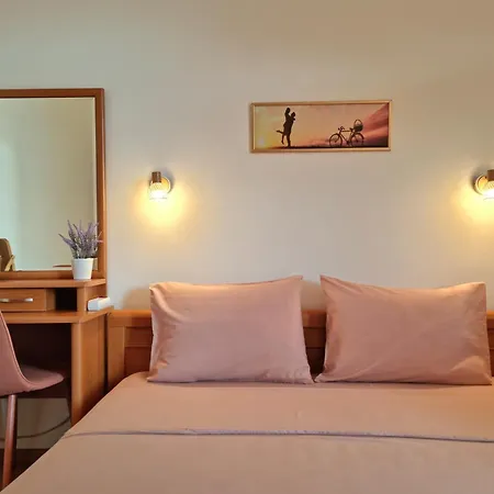 апартамент ния, райска градина / Garden Of Eden Apartment Sveti Vlas